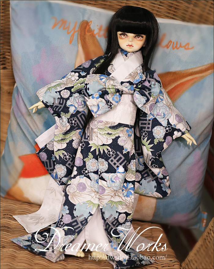 Japanese Girl Lifestyle - Kimono Yukata giapponese in scala 1/4